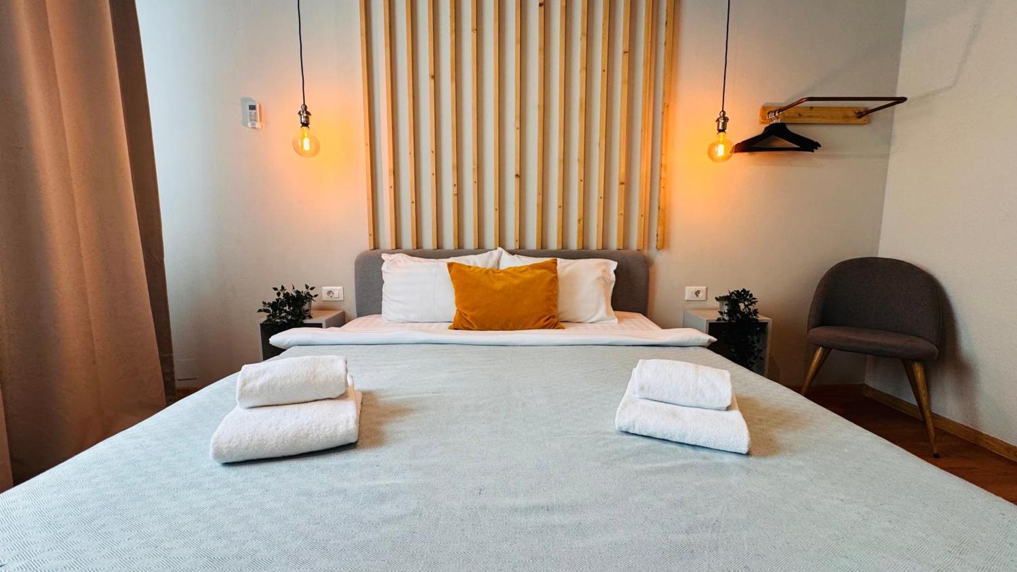 Ideal Home - Spacious & Modern Accommodation Near Unirii Square Bukarest Zimmer foto